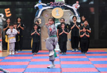 Junto a centenares de vecinos y vecinas, la Escuela Municipal de Taekwondo cerró el 2025 en el microestadio Ciudad de Benavídez