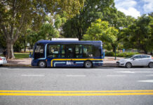 El bus eléctrico extendió su recorrido y ahora llega hasta Retiro