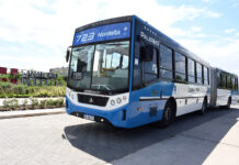 Con el objetivo de mejorar la conectividad de la comunidad, la línea 723 presentó nuevas unidades de colectivos