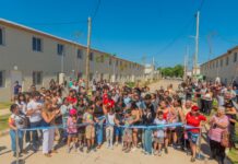 Juan Andreotti entregó viviendas a 25 familias numerosas de San Fernando