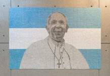 El Subte inaugura un mural en homenaje al Papa Francisco
