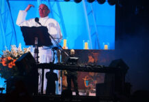 Una multitud recordó al Papa Francisco y la Plaza de Mayo fue una fiesta techno con el show del padre DJ
