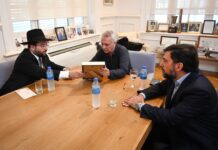 Con motivo de continuar visibilizando el atentado a la AMIA, Julio Zamora recibió en Tigre al gran rabino Eliahu Hamra