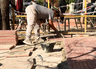 Avanza la remodelación del corredor escolar de la Primaria N° 20 y Secundaria N° 15 de General Pacheco