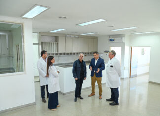 Julio Zamora supervisó la ampliación de las salas de terapia intensiva pediátricas y de adultos en el Hospital Materno Infantil