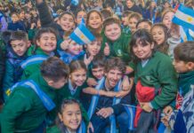 Juan Andreotti tomó a miles de chicos su promesa de lealtad a la Bandera