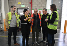 Julio Zamora recorrió el nuevo centro logístico de Mercado Libre en Don Torcuato