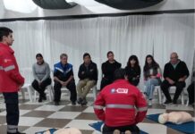Continúan las capacitaciones del Municipio de Tigre en RCP y uso de desfibriladores en instituciones