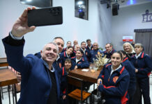 En el marco del Día Nacional del Bombero Voluntario, Julio Zamora reconoció la labor de los agentes al servicio de la comunidad