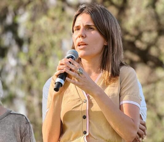 Marina Salzmann: “Mientras las corporaciones reciben privilegios las pymes pelean para sobrevivir”