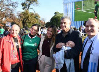 La Ciudad inauguró el Fan Fest del Mundial en Palermo con los embajadores de los países anfitriones
