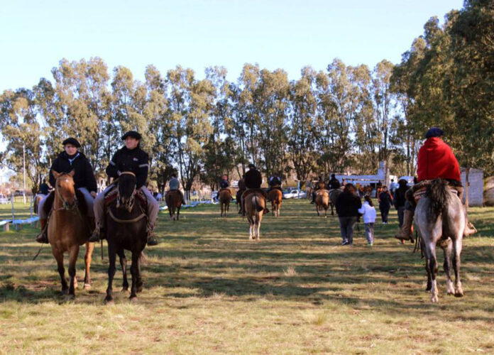 PUÁN Cabalgata a Lecube