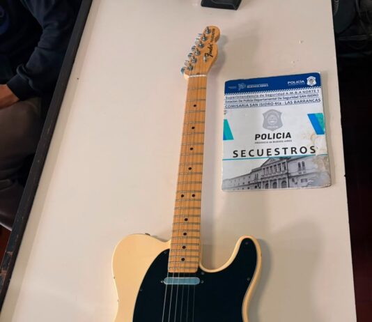 San Isidro: un hombre encontró su guitarra Fender robada en las redes y el sistema de seguridad armó un operativo cerrojo para recuperarla