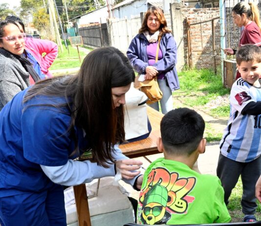 El vacunatorio móvil recorrió distintos puntos del Municipio de Tigre