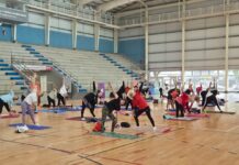 La comunidad continúa disfrutando de los encuentros de yoga que organiza el Municipio de Tigre