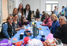 En el marco del Día del Maestro, escuelas públicas para adultos del Municipio de Tigre realizaron un acto conmemorativo