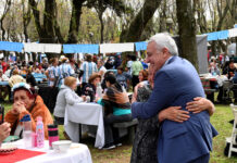 En el marco del Día del Jubilado, Julio Zamora compartió una jornada junto a una multitud de adultos mayores
