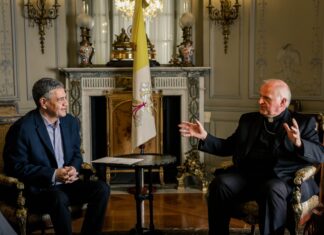 Primer encuentro de Jorge Macri con el nuevo nuncio apostólico Michael Wallace Banach, con el foco en la visita del Papa