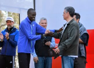 Una gran fiesta deportiva: más de 16 mil corredores de 64 países disputaron la Maratón en las calles de la Ciudad