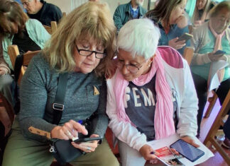 Se realizó una nueva jornada con adultos mayores de Tigre con el objetivo de fortalecer su inclusión digital