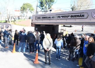 En Tigre centro, el Municipio formalizó el renombramiento del ex túnel Bicentenario: pasó a llamarse «Adolfo ´Fito´ Guzmán»