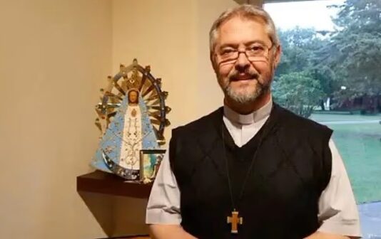 El arzobispo de Luján advirtió que hay una Argentina donde “cada vez más gente queda afuera»