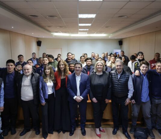 En Haedo, Marinucci cerró una capacitación en seguridad vial para choferes profesionales