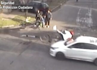 Un ciclista fue embestido violentamente por un automóvil en Don Torcuato: se encuentra fuera de peligro